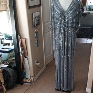 Mac duggal Silver Sequin Flutter Evening Gown/ Mother Of The Bride Size 18